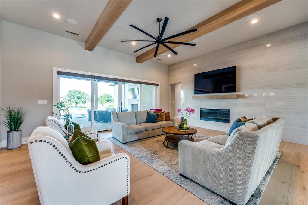 365 Crosswood Creek Court Property Photo 10