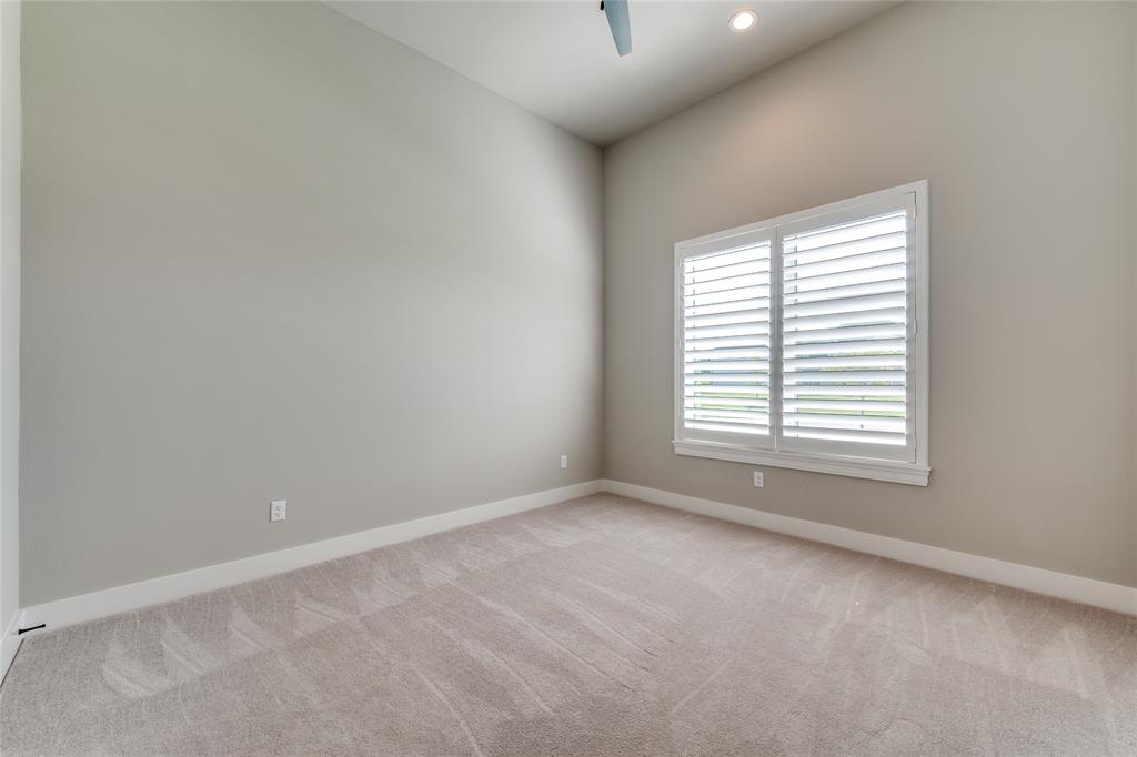 365 Crosswood Creek Court Property Photo 25