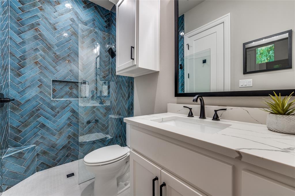 365 Crosswood Creek Court Property Photo 32