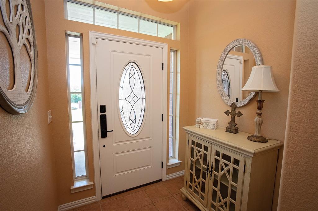 117 Salem Loop Property Photo 8