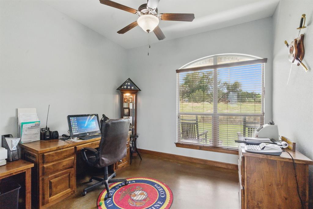565 Ridgeway Drive Property Photo 19