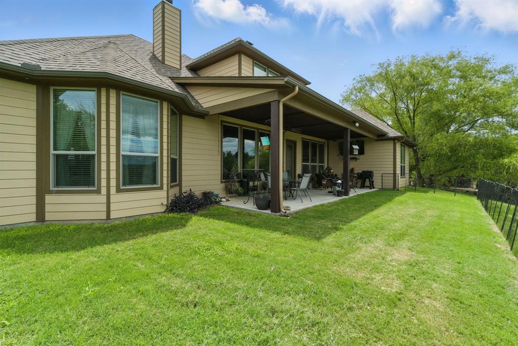 565 Ridgeway Drive Property Photo 39