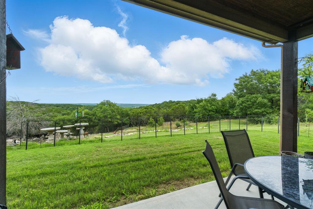 565 Ridgeway Drive Property Photo 40