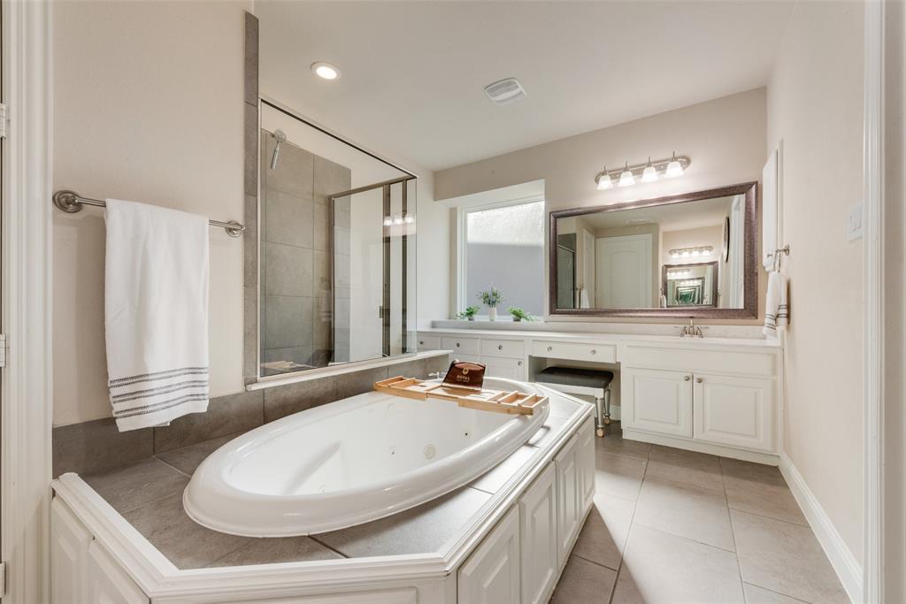 13921 Bluebell Drive Property Photo 1