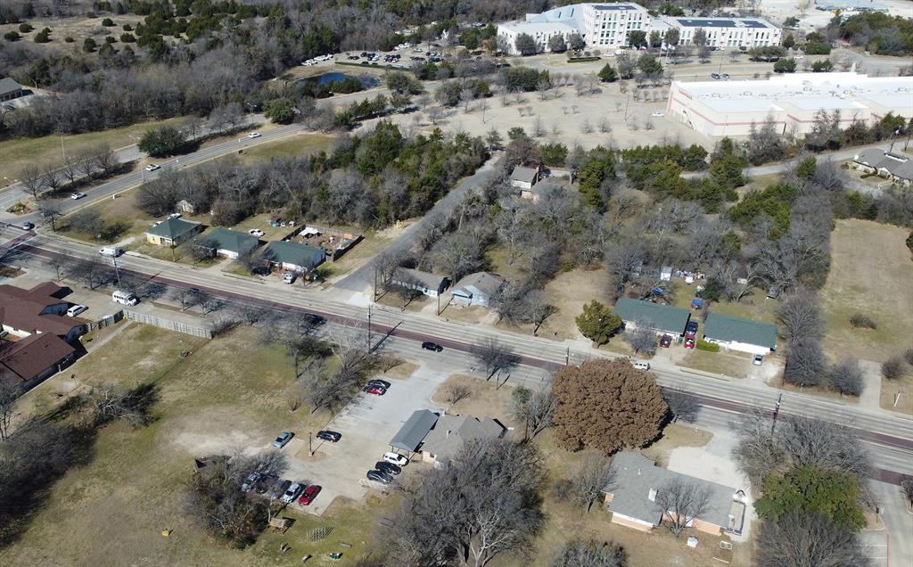301, 303, 305 W Belt Line Road Property Photo 19