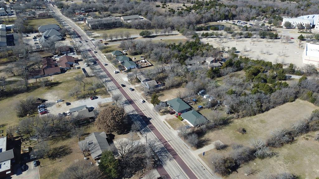 301, 303, 305 W Belt Line Road Property Photo 20