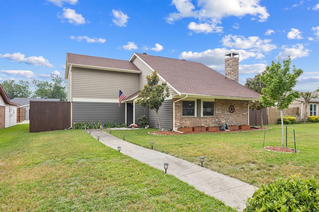 2700 Charter Oak Drive Property Photo 1