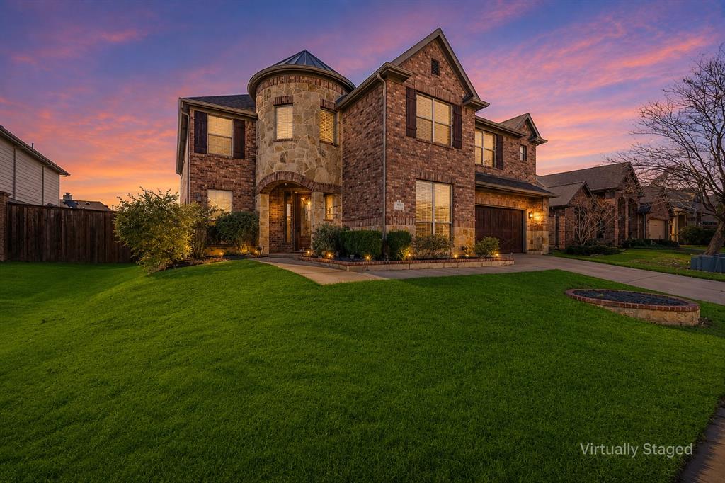403 Sodbury Court Property Photo 3