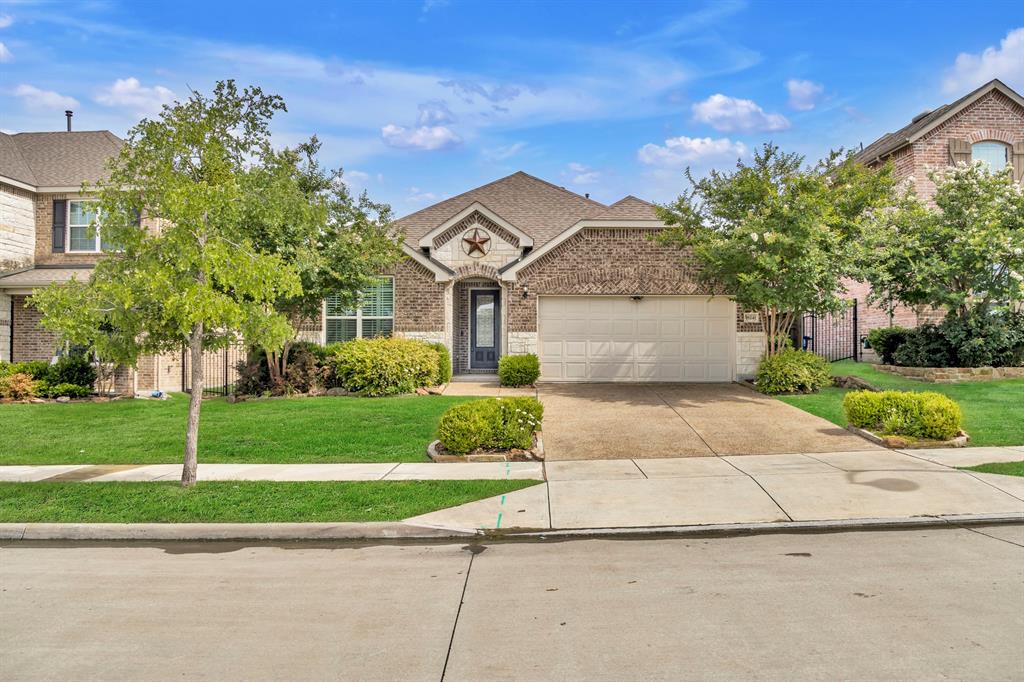 1824 Beacon Beach Way Property Photo 1