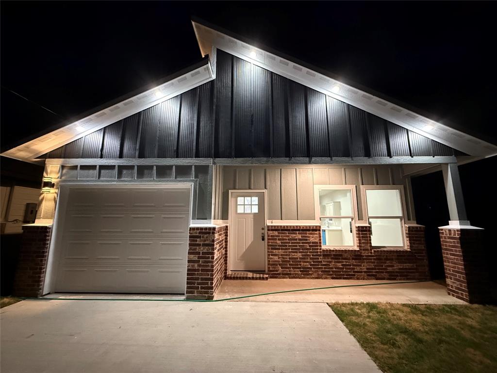 2306 POLK Property Photo 1