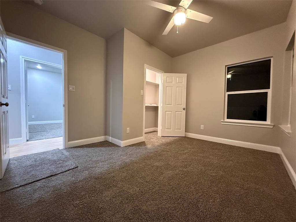 2306 Polk Property Photo 8