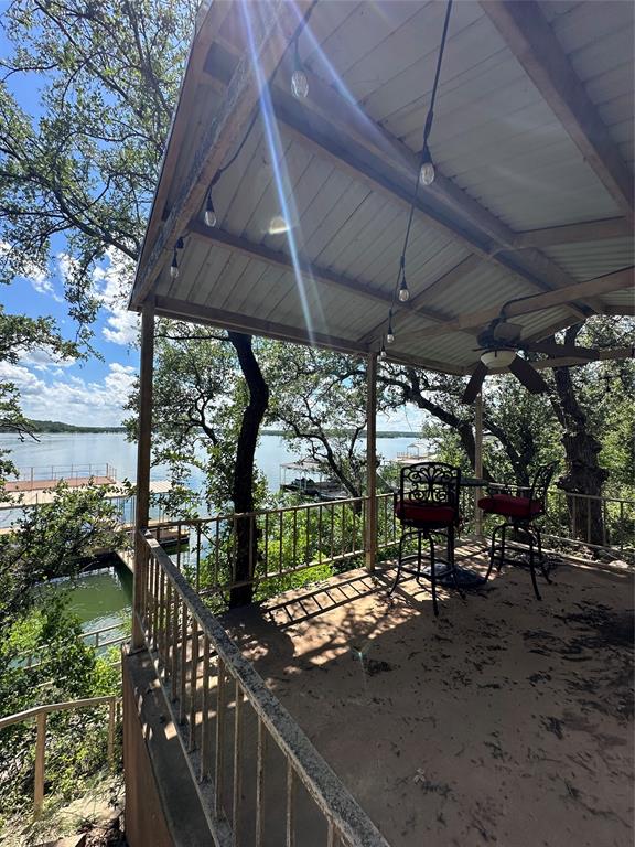572 Oak Point Drive Property Photo 39