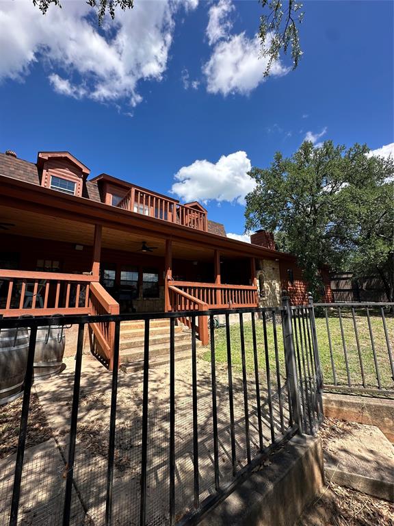 572 Oak Point Drive Property Photo 40