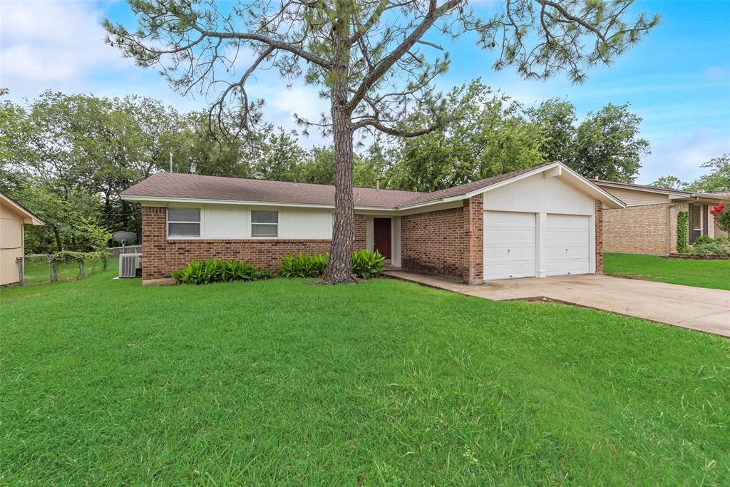 508 Neptune Drive Property Photo 1