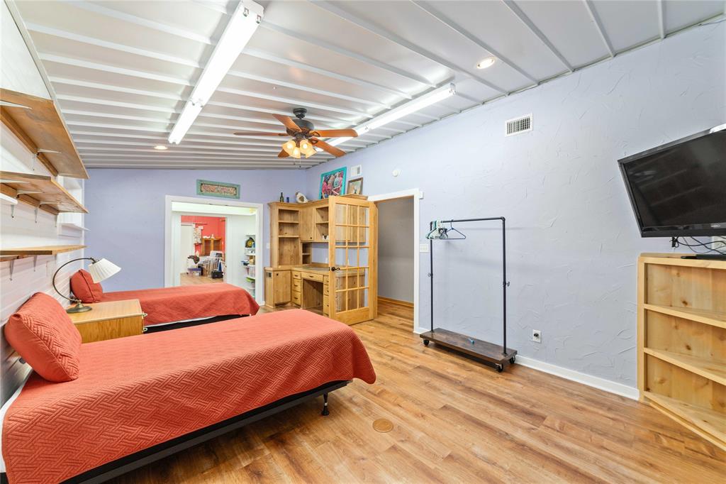 970 County Road 256 Property Photo 15