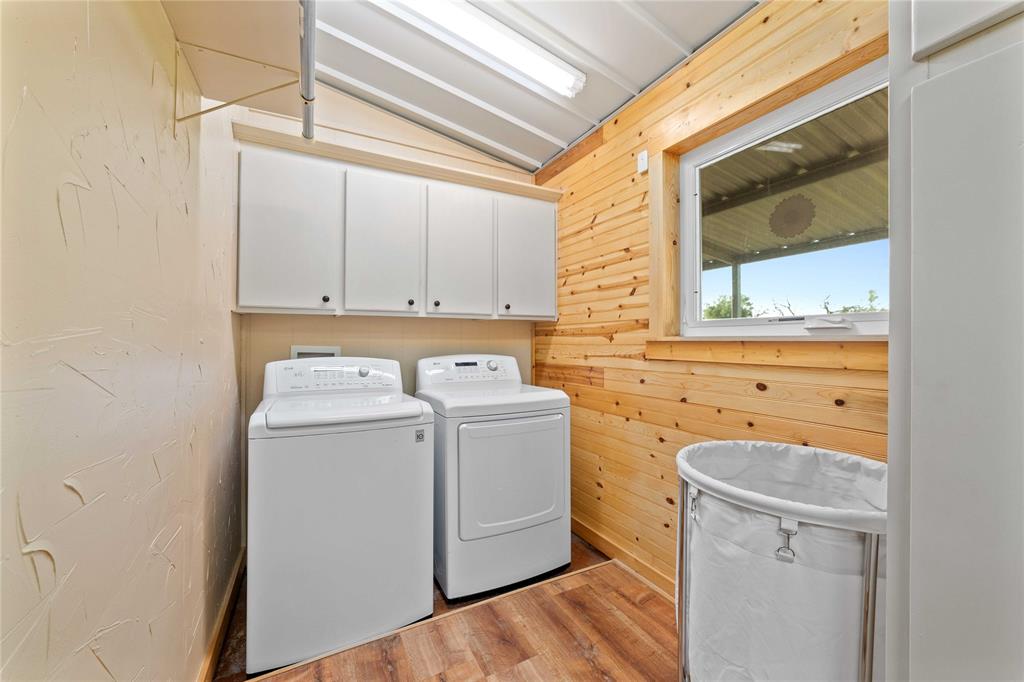 970 County Road 256 Property Photo 23