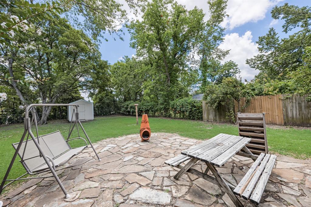 702 Nash Street Property Photo 25