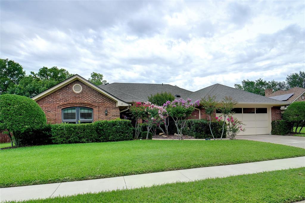 1301 Medford Drive Property Photo