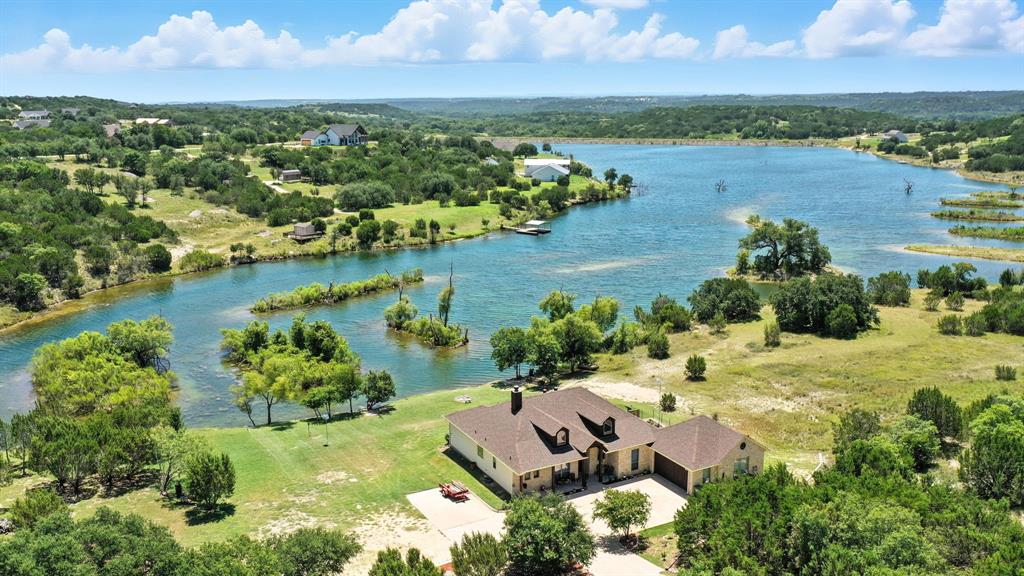680 Sunfish Point Property Photo 1