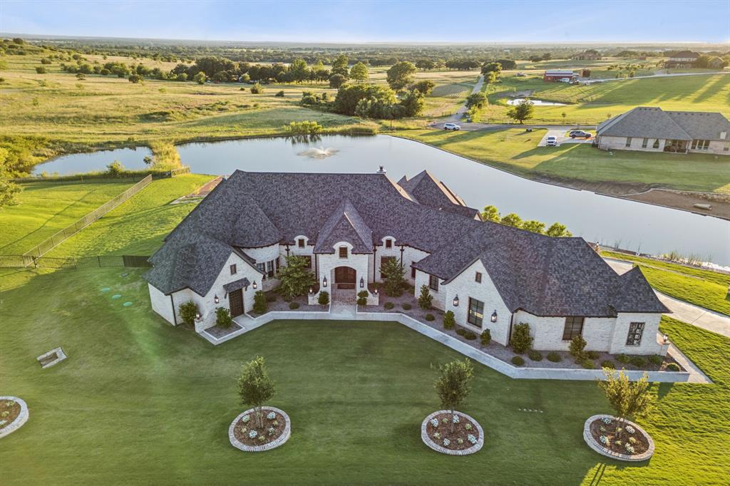 144 Condor View Property Photo 1