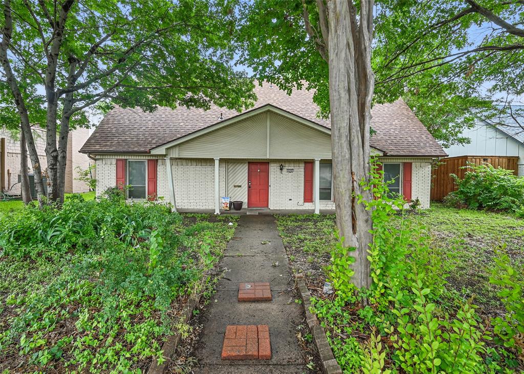 626 Bradfield Drive Property Photo 1