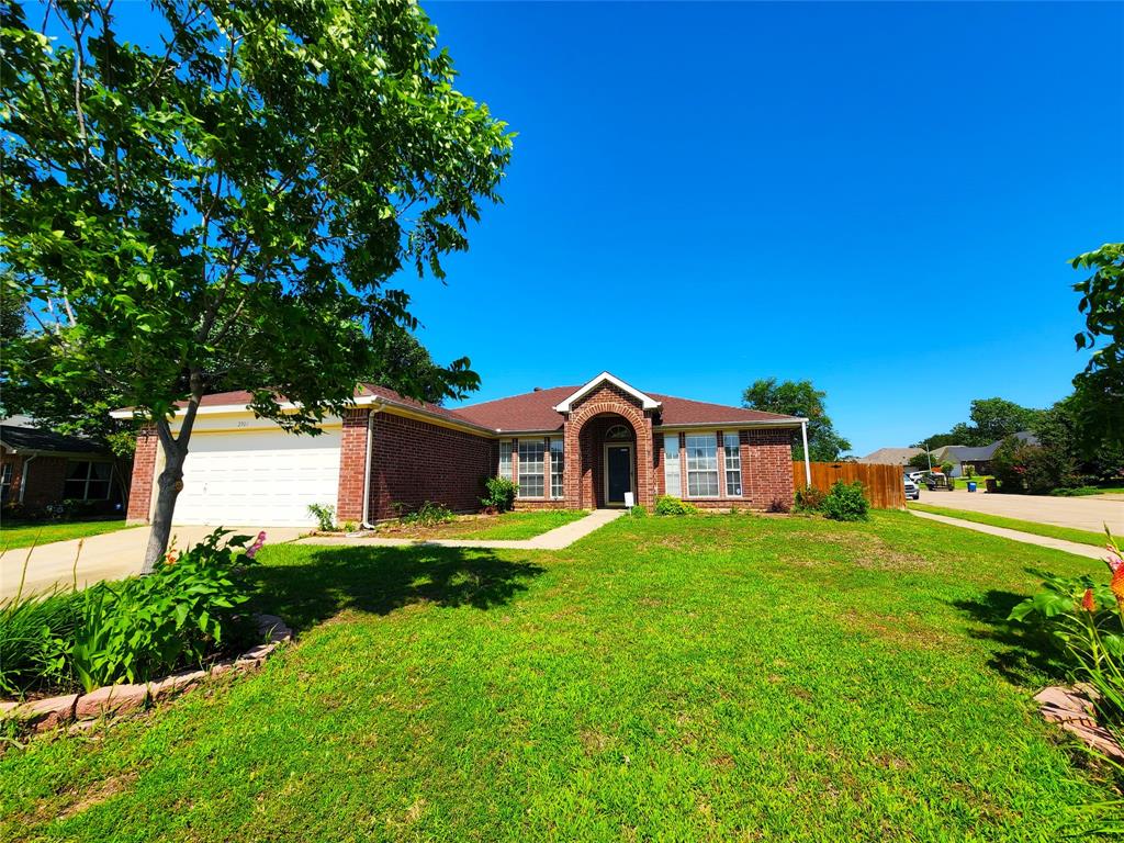 2901 Custer Drive Property Photo 1