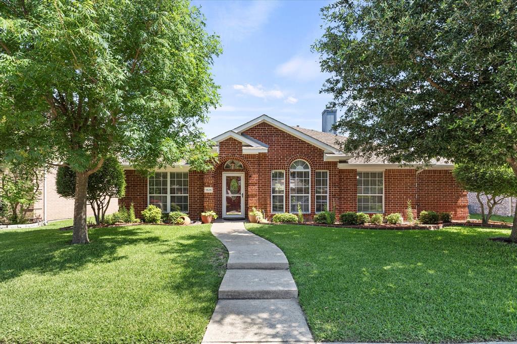 1525 High Country Lane Property Photo 1