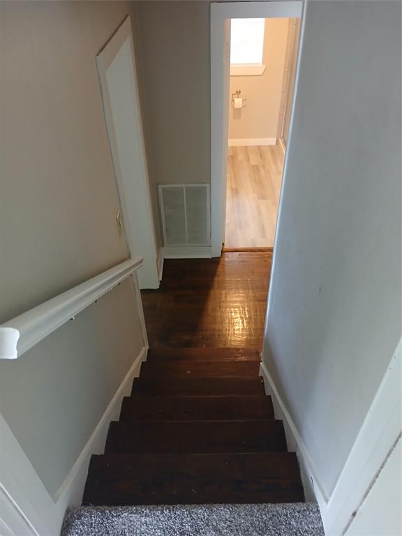 319 W Clarendon Drive Property Photo 12
