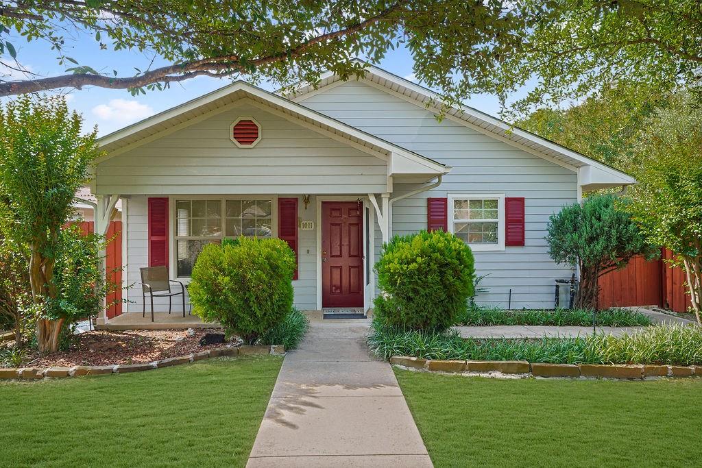 1011 Reed Road Property Photo 1