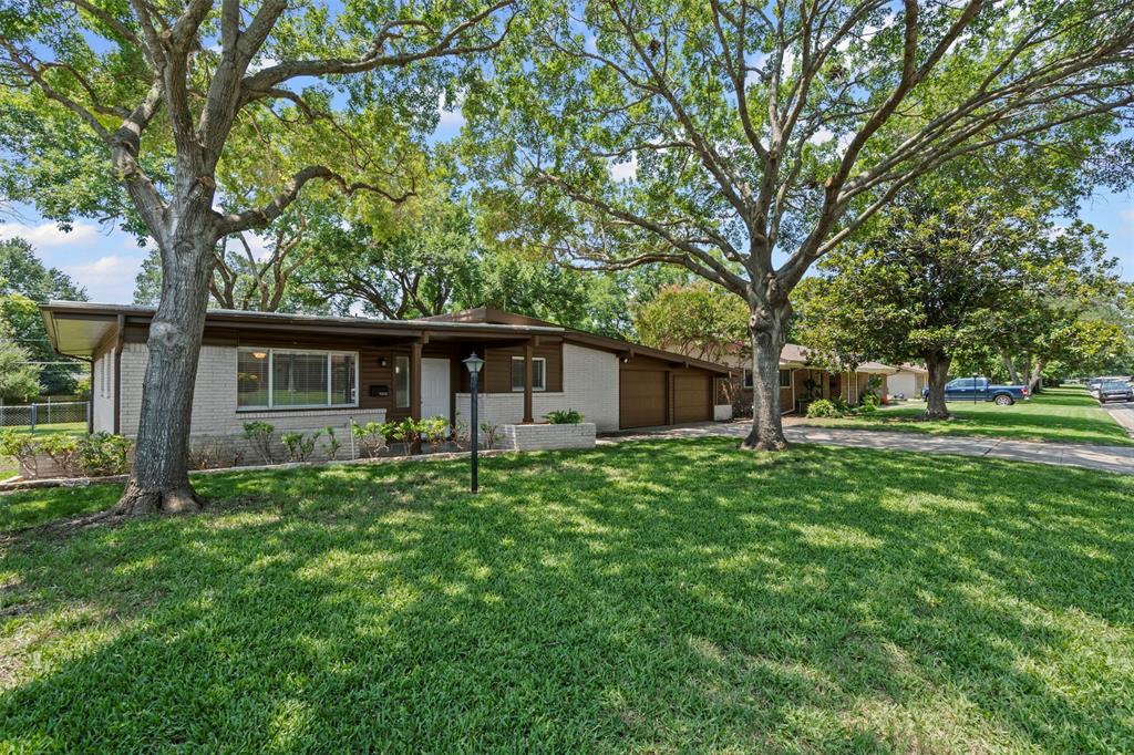 7005 Culver Avenue Property Photo 1