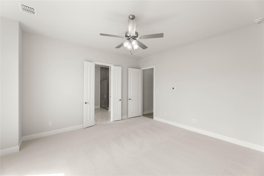 132 Evanston Court Property Photo 25