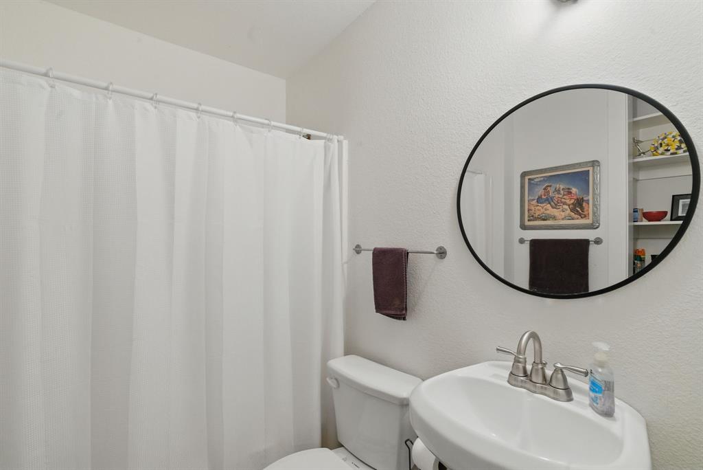 5326 Lakeshore Drive Property Photo 15