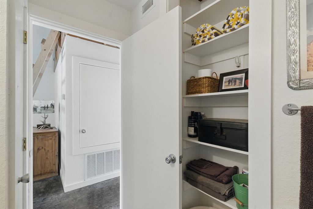 5326 Lakeshore Drive Property Photo 16