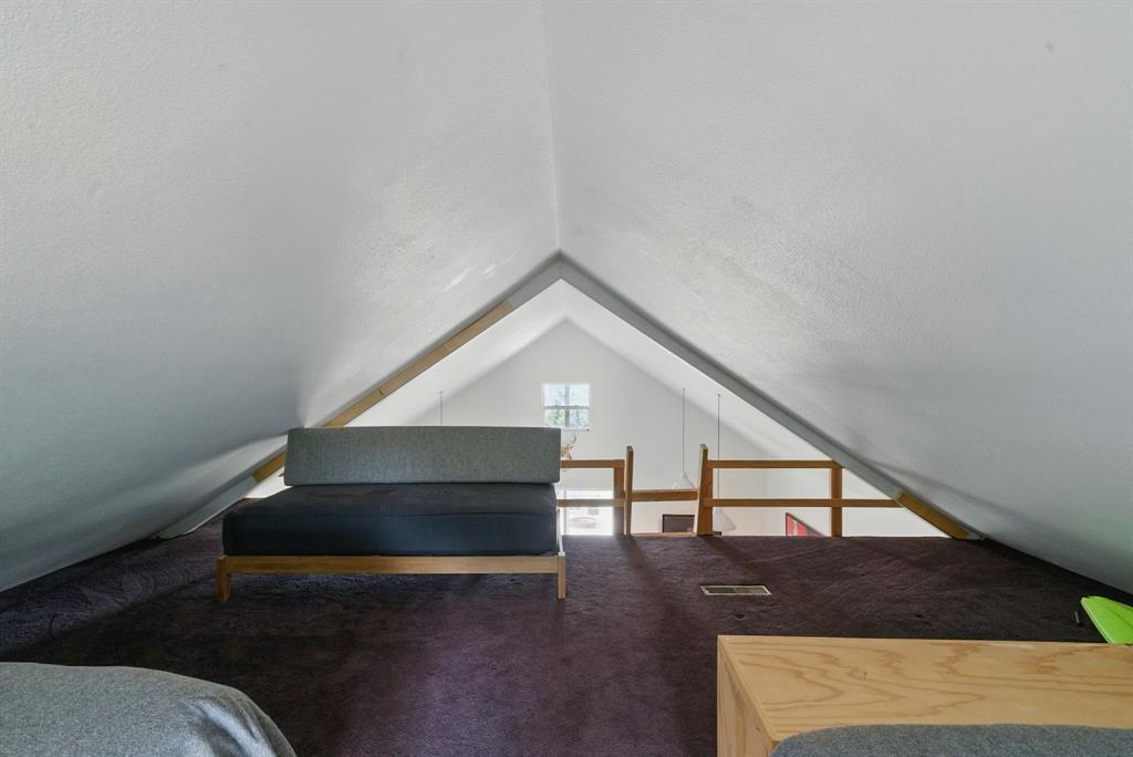 5326 Lakeshore Drive Property Photo 18
