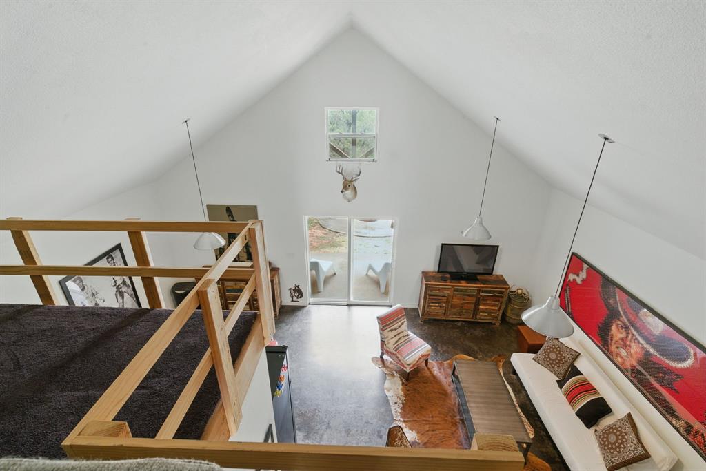 5326 Lakeshore Drive Property Photo 19