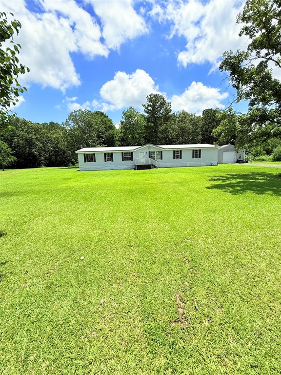 4701 Quiet Acres Road Property Photo 1