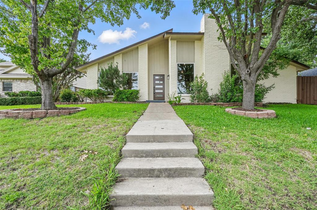 1317 Starshadow Drive Property Photo 1