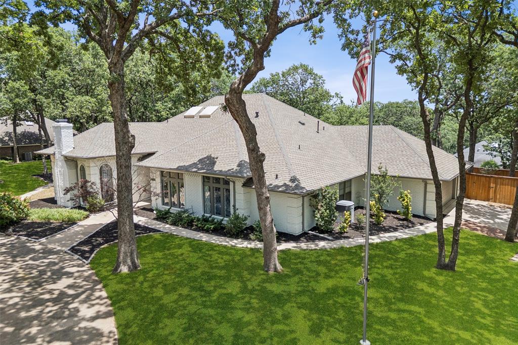 223 Westwood Drive Property Photo 1