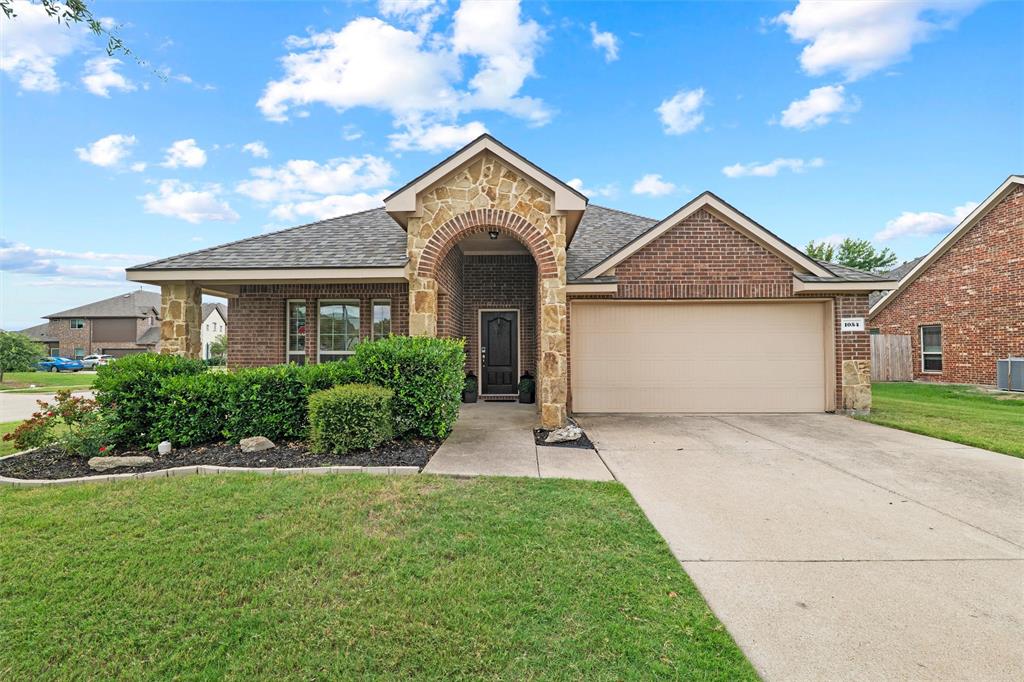 1054 Dancing Waters Avenue Property Photo 1