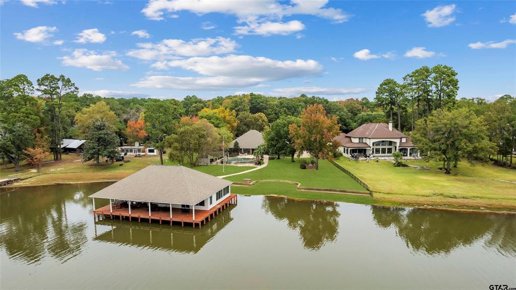 13735 Peninsula Road Property Photo 1