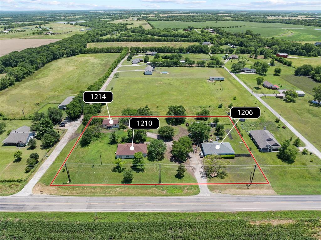 1210 & 1214 E Fm 902 Property Photo 1