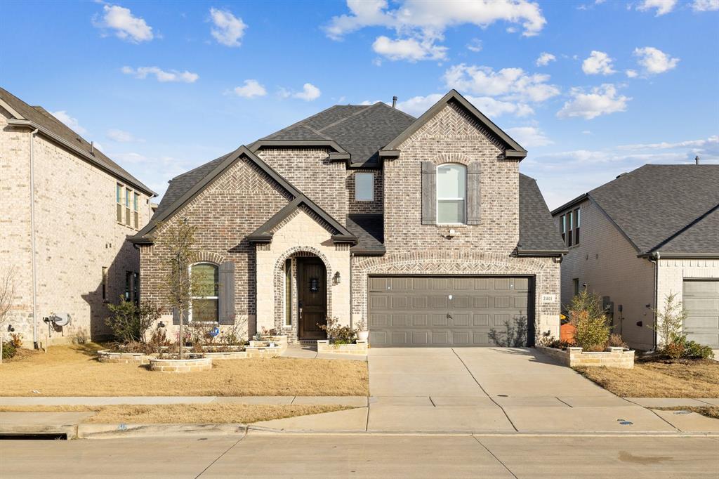 2401 Silver Leaf Drive Property Photo 1