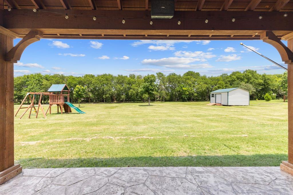 2606 Ash Drive Property Photo 1