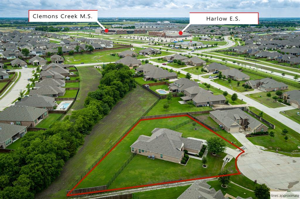 1102 Nuehoff Circle Property Photo 33