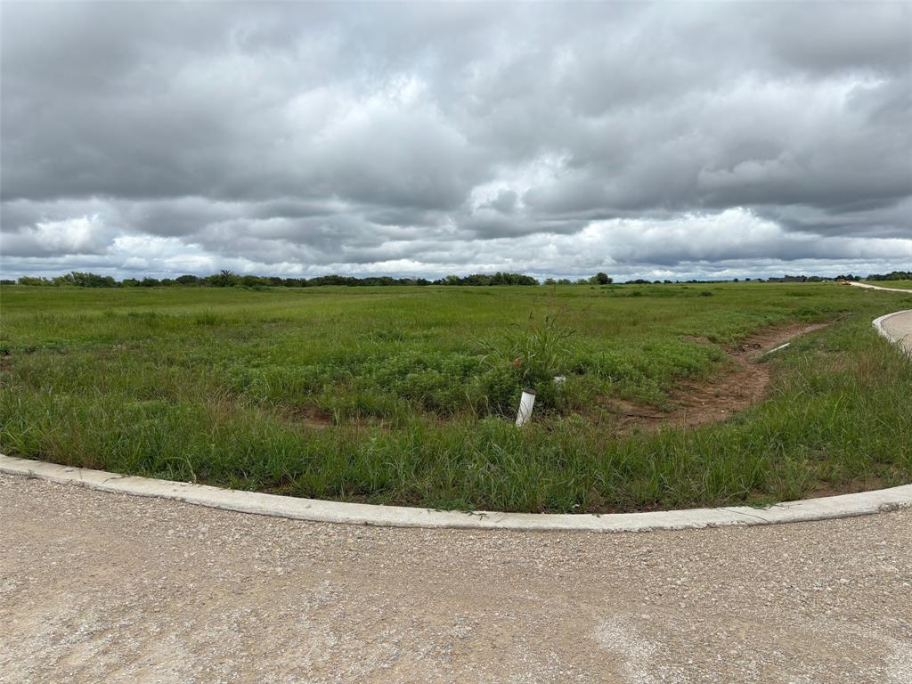 101 Paradise Ranch Road Property Photo 1