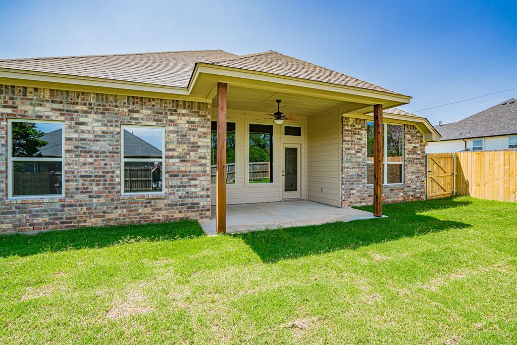 2600 Creek Drive Property Photo 5