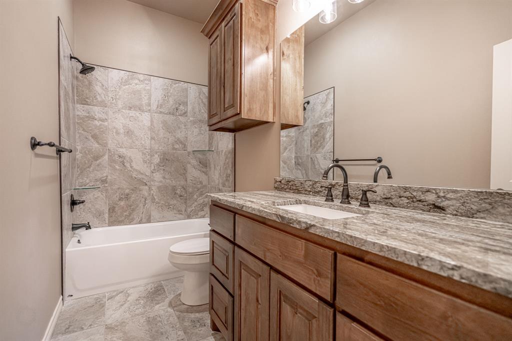 2600 Creek Drive Property Photo 11
