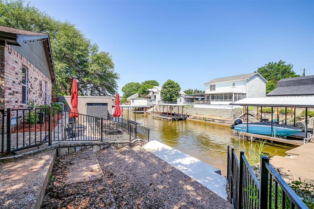 4522 Robin Court Property Photo 1