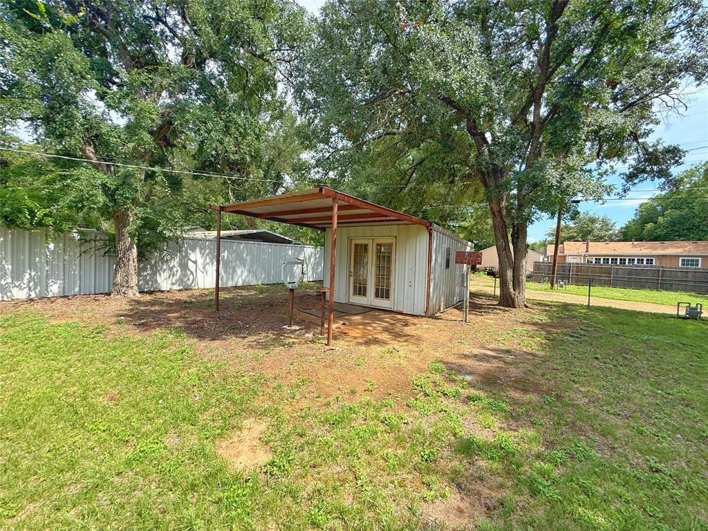 1324 Morningside Avenue Property Photo 5
