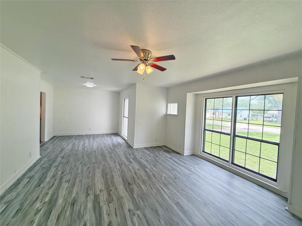 1324 Morningside Avenue Property Photo 8
